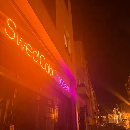 ホステル Swed Cab Embassy *