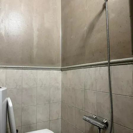 Swed Cab Embassy Hostel Βάρνα