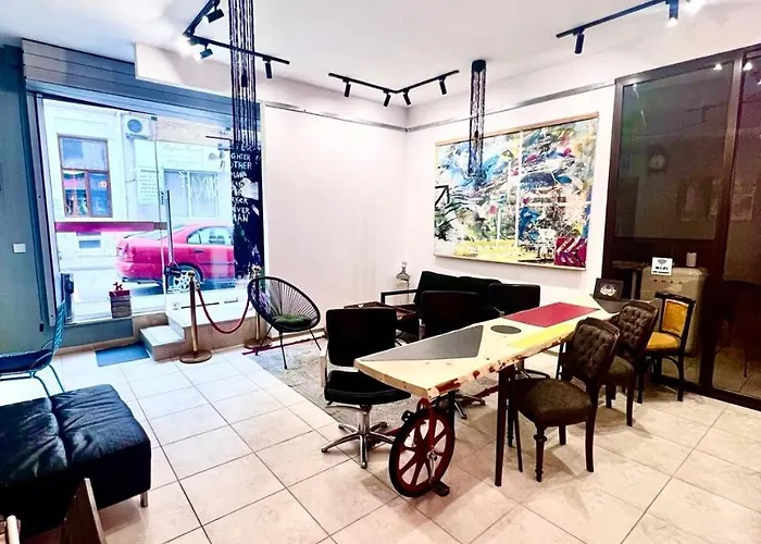 Swed Cab Embassy ホステル